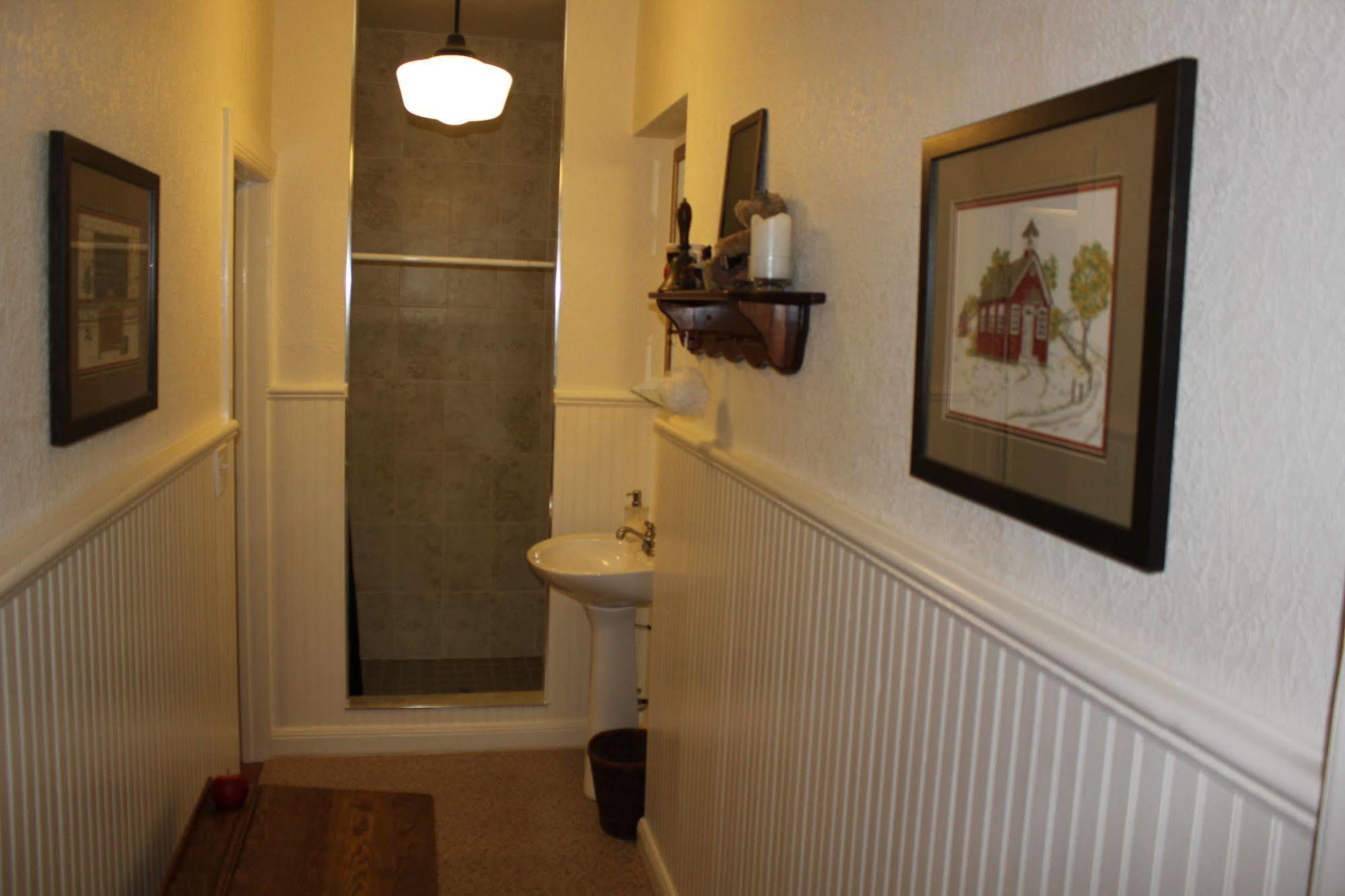 Doctor'S House B & B Tara ภายนอก รูปภาพ